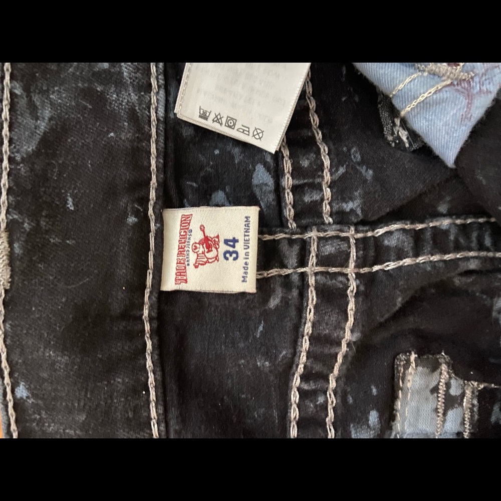 Men’s True Religion Jeans
